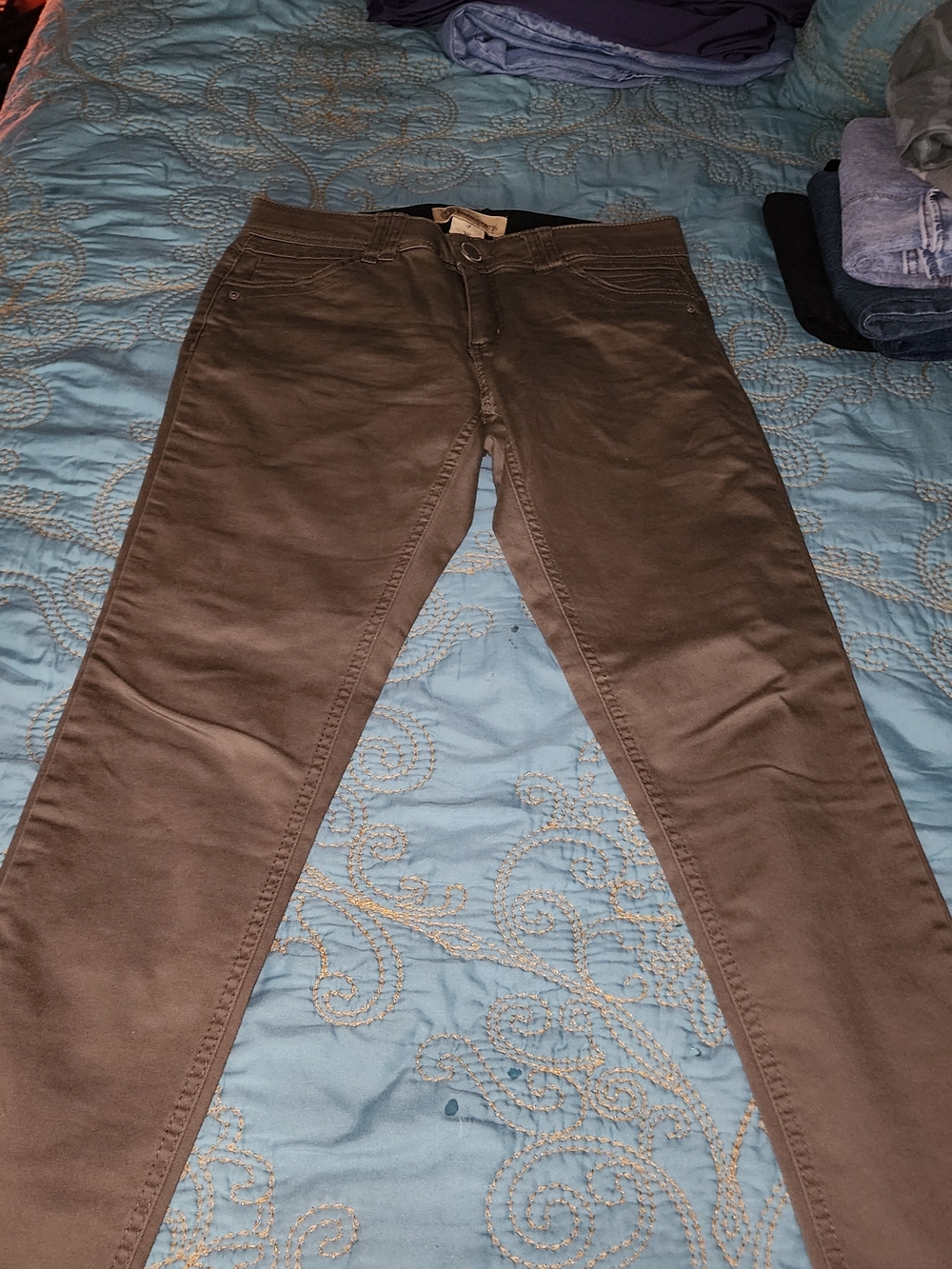 Democracy Straight Olive Pants Size 4